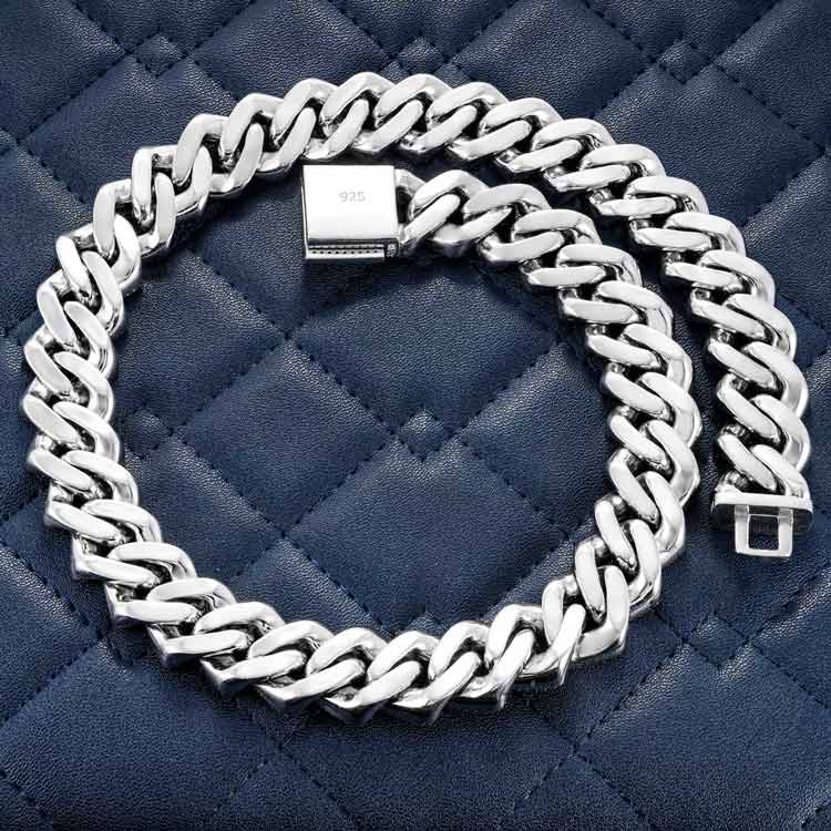 18MM Baguette Moissanite Miami Cuban Link Chain 14K Gold - Image 4