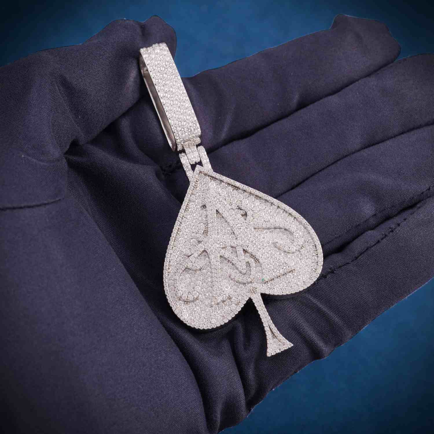 Custom Moissanite Heart Pendant 14k Gold - Image 4