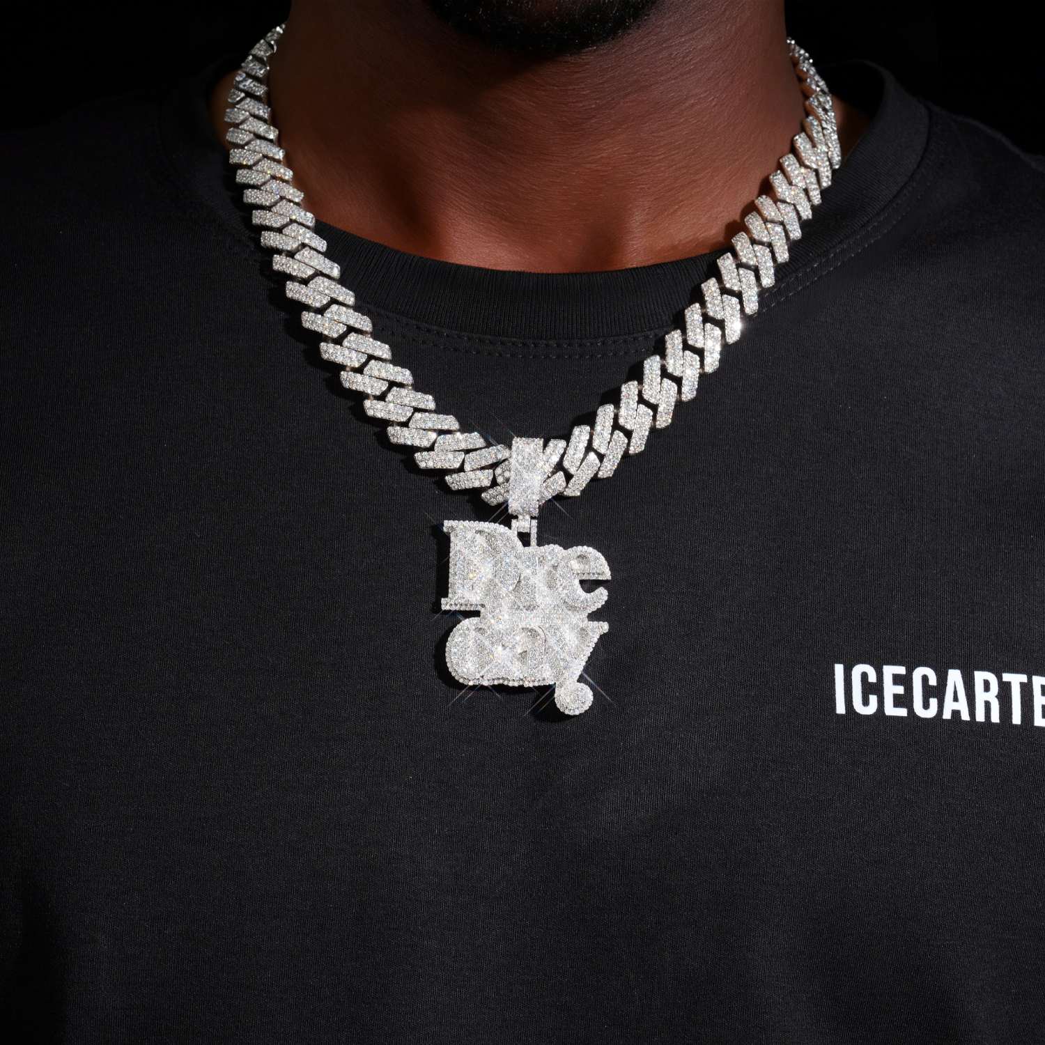 "Dre day" Custom Moissanite Name Pendant 14K Gold - Image 2