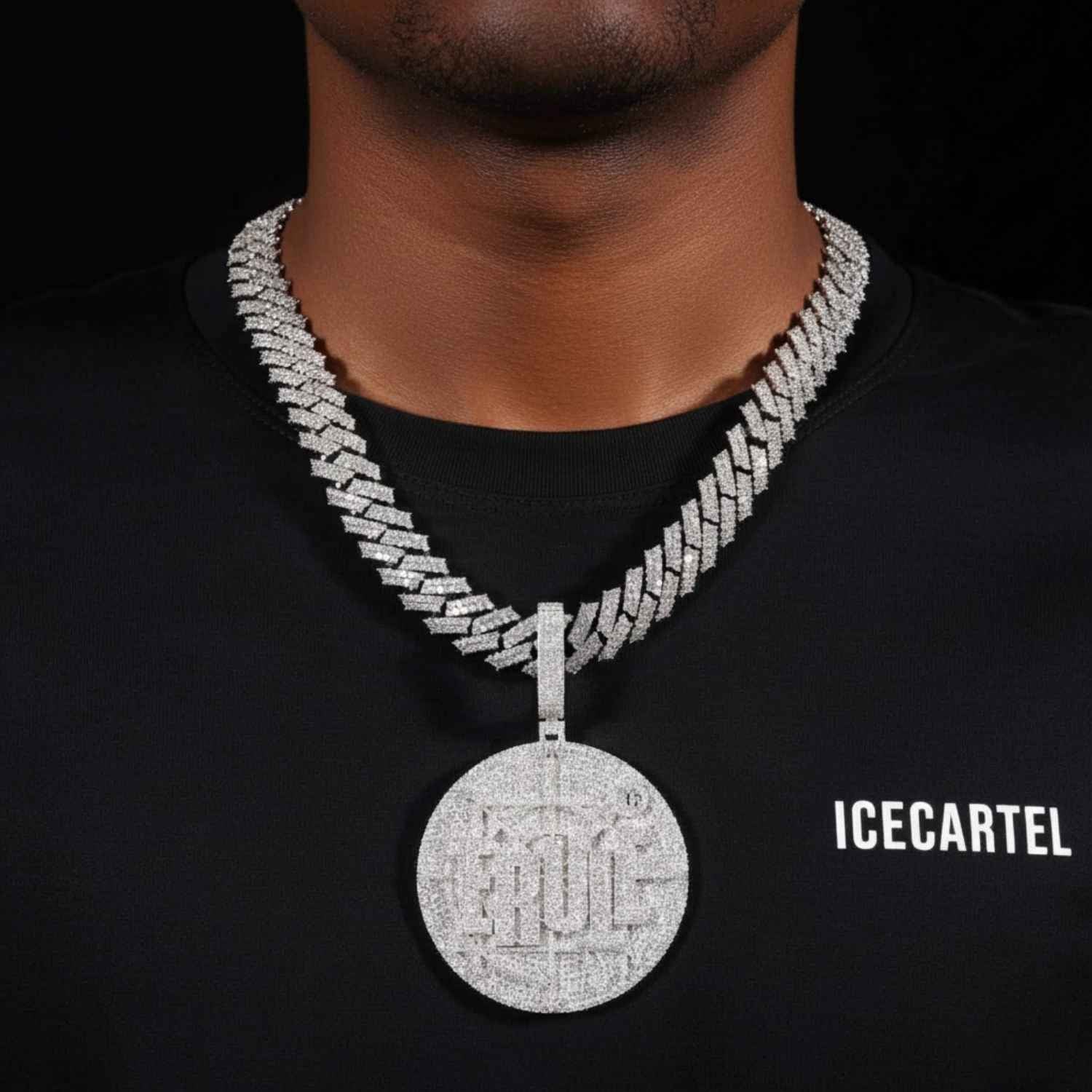 "ERULE" Custom Moissanite Pendant 14K Gold - Image 2