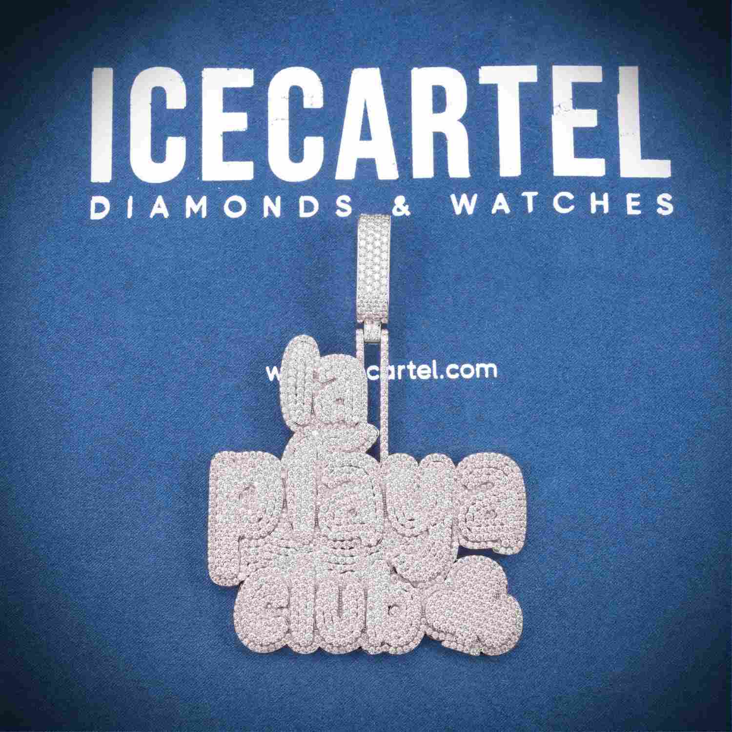 "LA PLAYA CLUB" Custom Moissanite Pendant 14k Gold - Image 4
