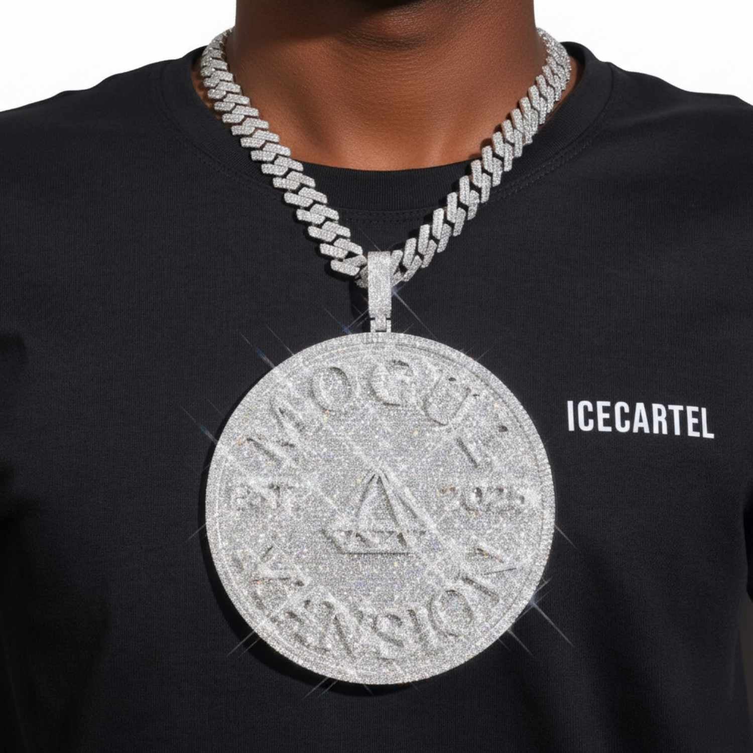 "MOGUL" Custom Moissanite Circle Pendant 14K Gold - Image 2