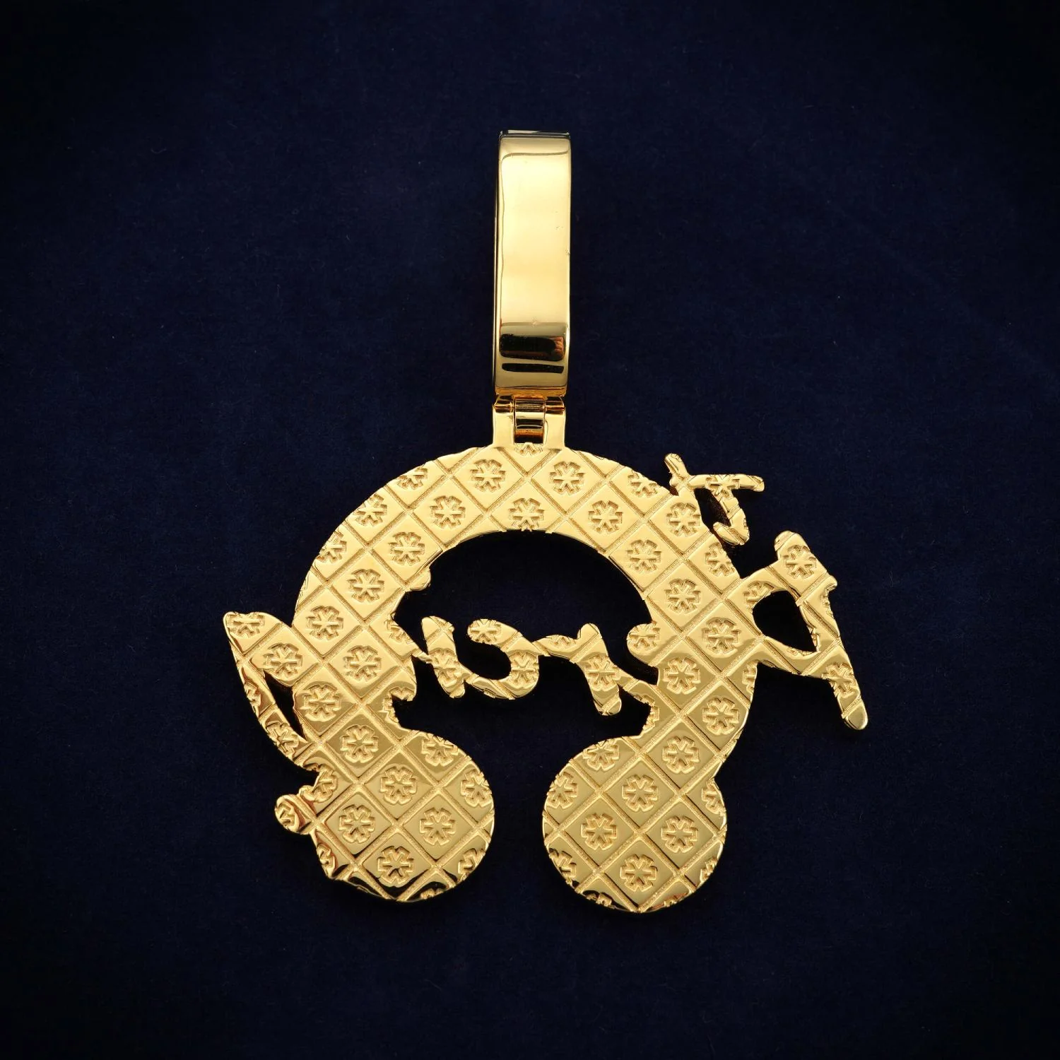 "The Piercing Shop" Custom Logo Moissanite Pendant 14K Gold - Image 3
